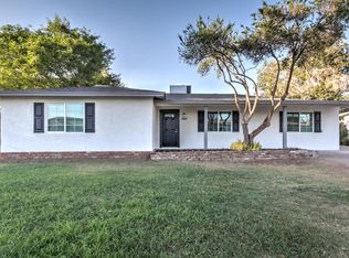 1250 W Pepper Pl, Mesa, AZ 85201