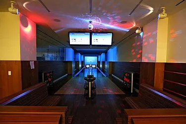 Rented by Space Marketing Shop