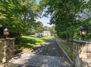 36 Sturges Ridge Rd, Wilton, CT 06897