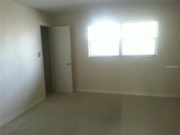 5th image of 6261 22nd Ave N