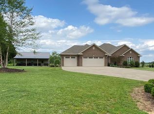 4030 Hampton Station Rd, Clarksville, TN 37040