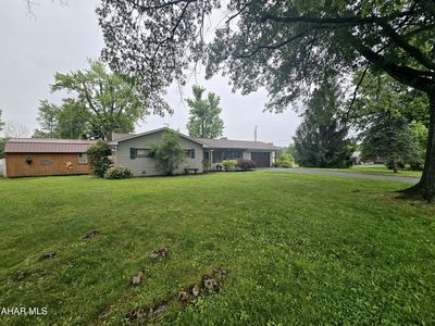 907 Jones St, Hollidaysburg, PA, 16648