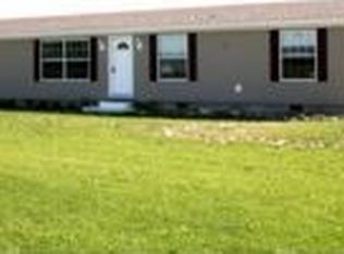 5518 Mayville Rd, Clifford, MI 48727