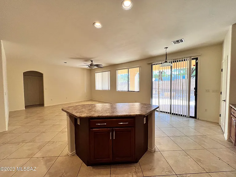 7560 E Truces Pl — Photo 8