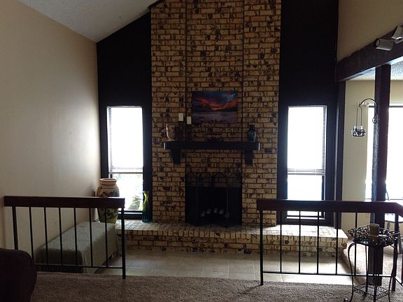 4th image of 3611 Fort Hunt Dr