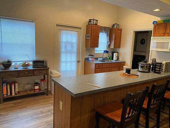 4th image of 28115 Mechanicsville Rd