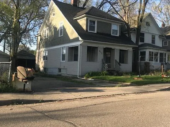 813 Reed Ave, Kalamazoo, MI 49001