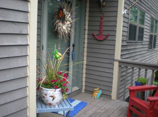 44H Manchester Ln #H, West Milford, NJ 07480