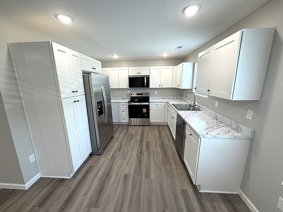 3rd image of 111 Losey St
