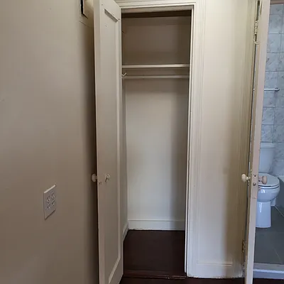 Rented by J Misrahi Realty Corp | media 34