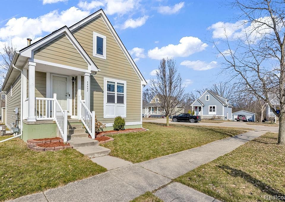 32297 Chatham St, New Haven, MI 48048 Zillow