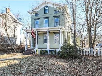 30 Mine St, Flemington, NJ, 08822