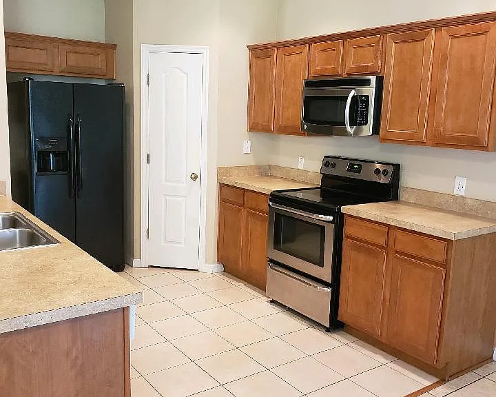 3953 Pemberly Pines Cir — Photo 4