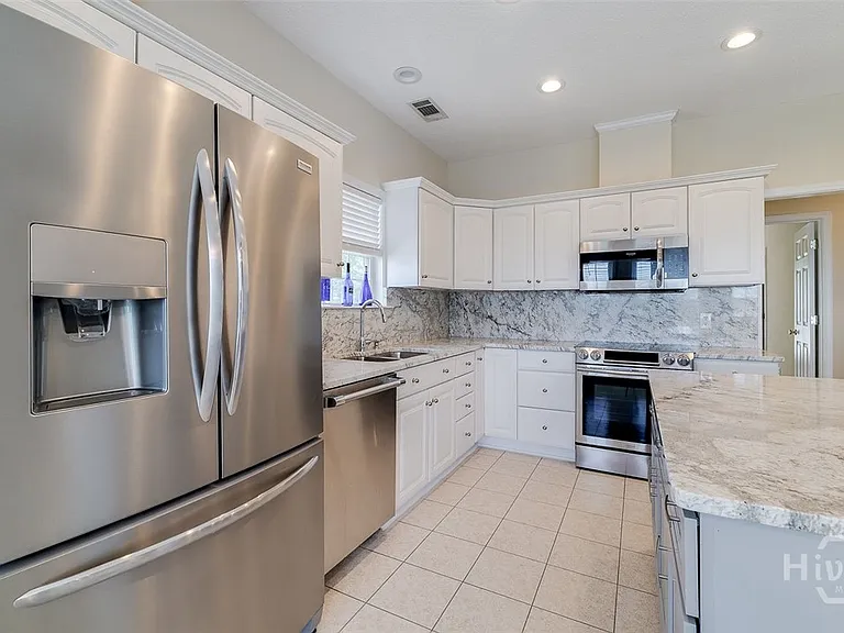 886 Waterford Landing Rd — Photo 14