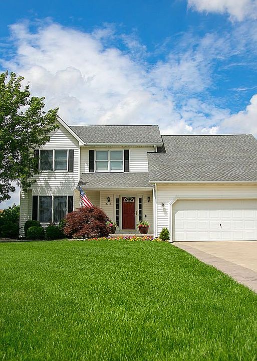1st image of 5755 Woodruff Dr