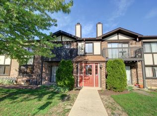 257 Stoneybrook Ln APT 3C, Bloomingdale, IL