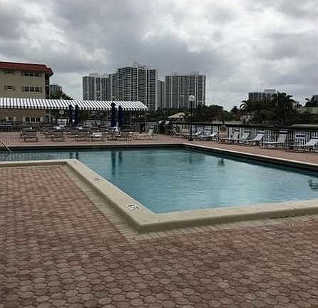3rd image of 2049 S Ocean Dr APT 406