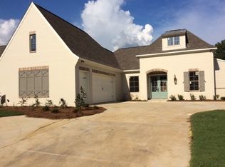 116 Stone Creek Dr, Madison, MS 39110