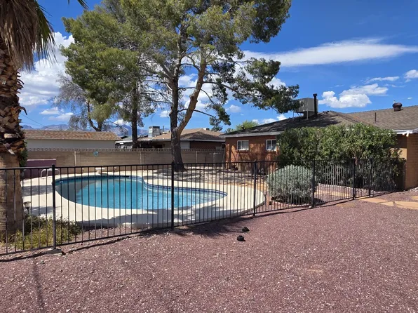 458 S Kenyon Dr, Tucson, AZ 85710