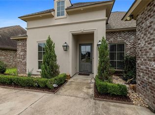 37410 Cypress Hollow Ave, Prairieville, LA 70769