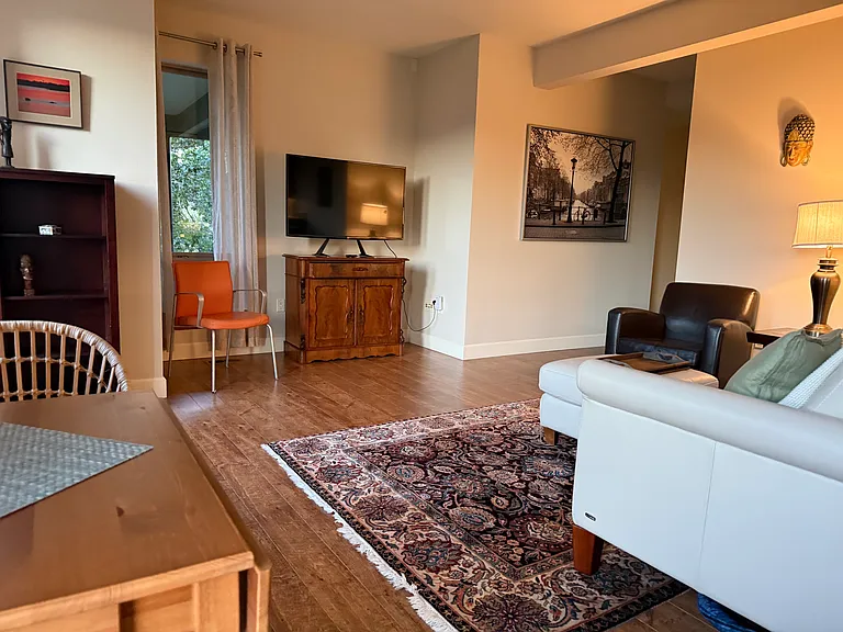 12 E Point Ct — Photo 9