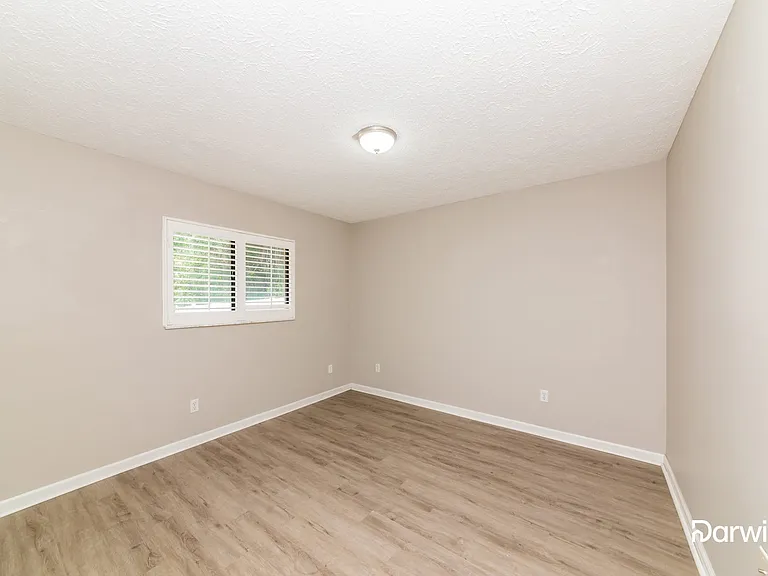 4614 34th Ct E — Photo 12