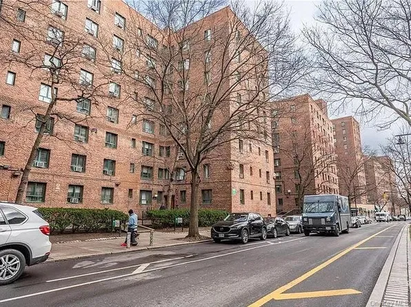 1554 Unionport Road #3B, Bronx, NY 10462