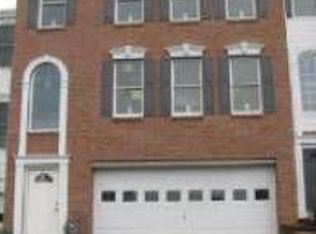 627 Hunting Creek Rd, Canonsburg, PA 15317