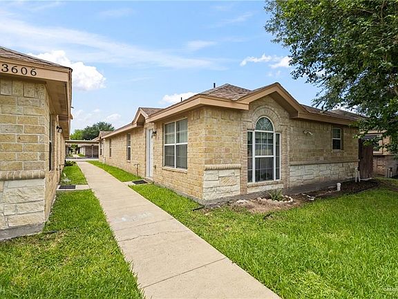 3rd image of 3606 Wyndham Ave