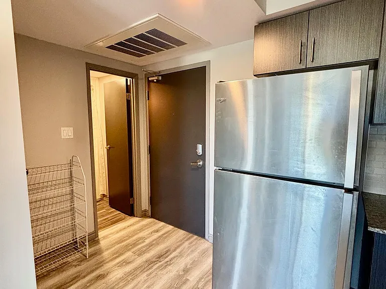 275 Larch St #507 — Photo 5