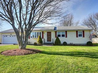 347 Olney St, Seekonk, MA 02771