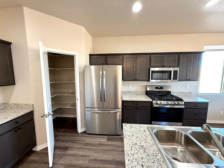 3611 Charleston Loop — Photo 12