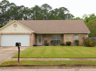 3270 Stonegate Cir, Gautier, MS 39553