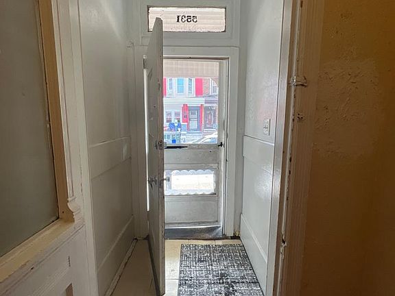 3rd image of 5531 Poplar St