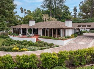 1 Wagon Ln, Rolling Hills, CA 90274