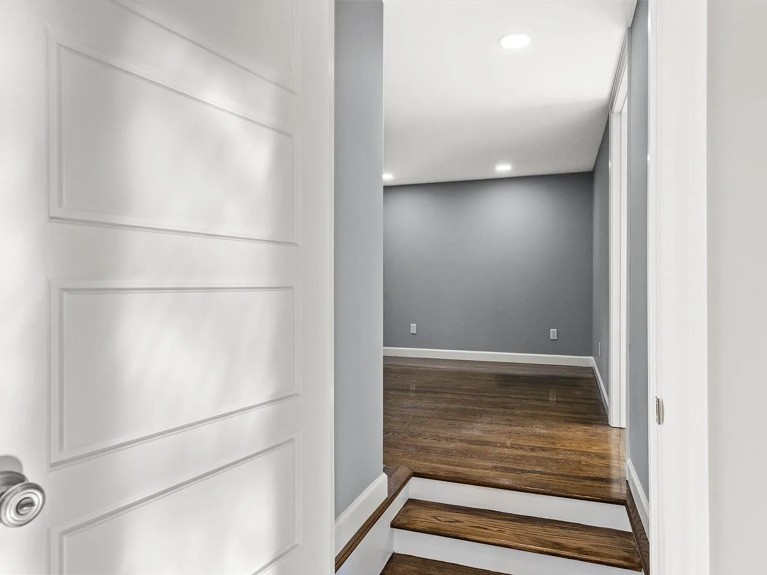 5 bed, 3.5 bath, 3283 sqft, $2,800 — Photo 4