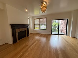 2454 NW Westover Rd UNIT A303, Portland, OR 97210