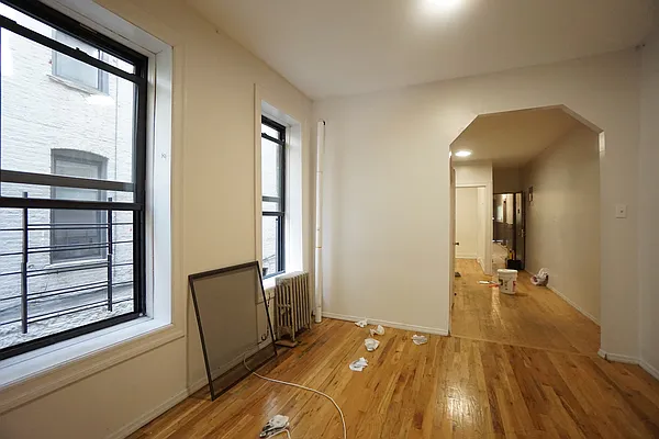 Rented by Rennit Inc. | media 30