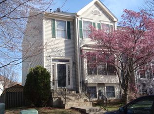 8112 Chelaberry Ct, Gaithersburg, MD 20879