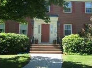 68 Village Post Rd, Danvers, MA 01923