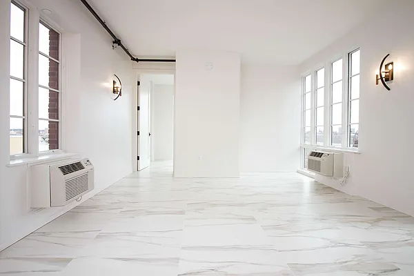 Rented by Nooklyn NYC LLC | media 24