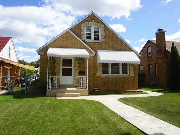 3146 S 24th St, Milwaukee, WI 53215