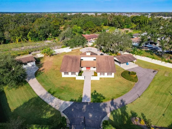 2780 E Sam Allen Rd, Plant City, FL 33565
