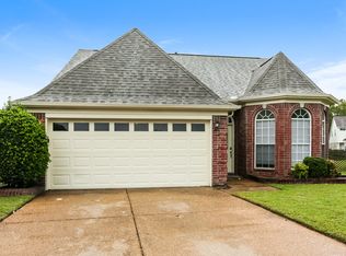 4844 Pine Frst, Memphis, TN 38125