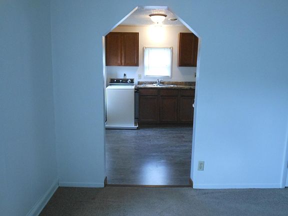 5th image of 417 Liberty Blvd