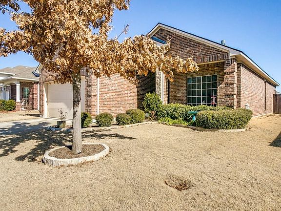 2nd image of 7615 Black Willow Ln
