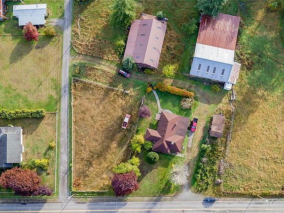 2nd image of 34902 SE 258th Pl