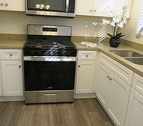 2nd image of 5362 Hollister Ave APT 6