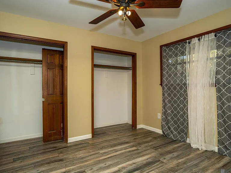 3736 Sessions Dr — Photo 22