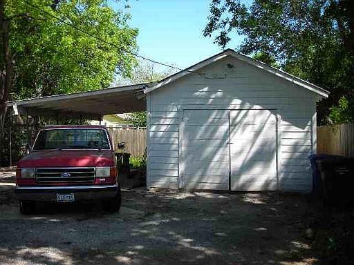 4th image of 227 E EDMONDS ST